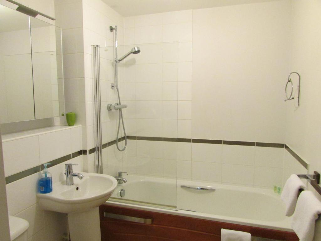 Cheltenham Luxury Apartments Zimmer foto